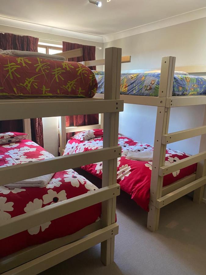 Snowgate Motel + Apartments เบอร์ริเดล ภายนอก รูปภาพ