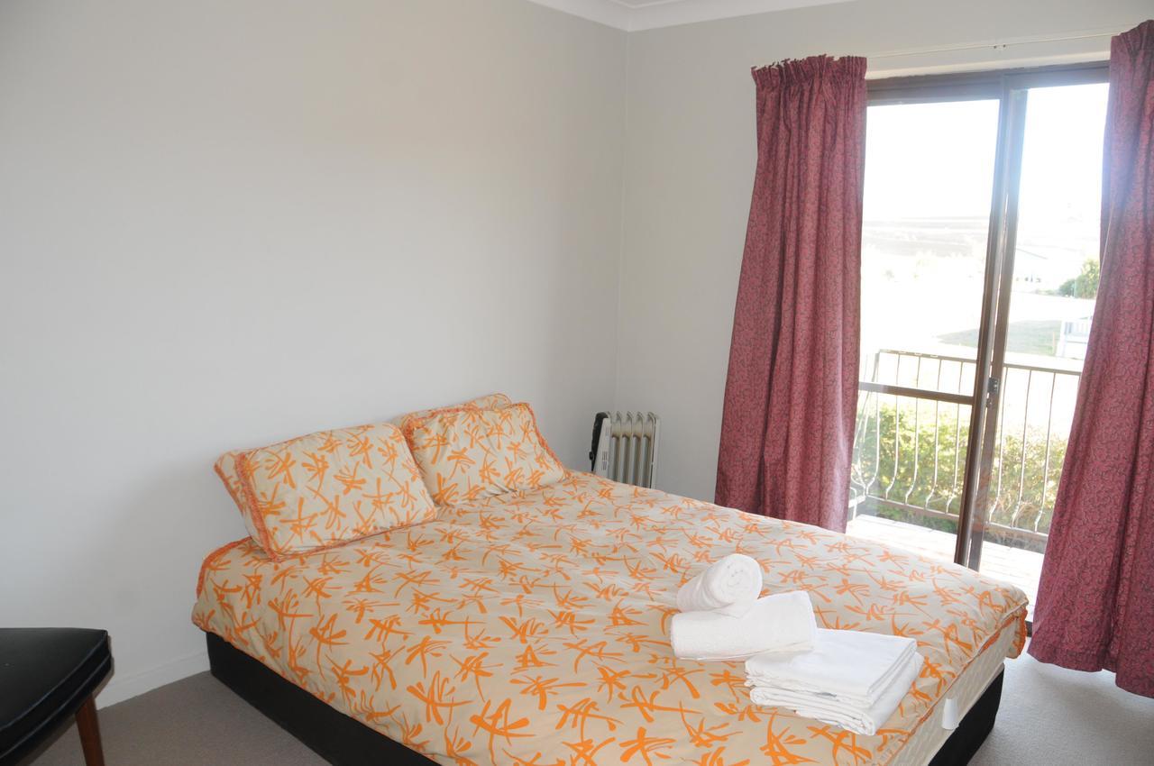 Snowgate Motel + Apartments เบอร์ริเดล ภายนอก รูปภาพ